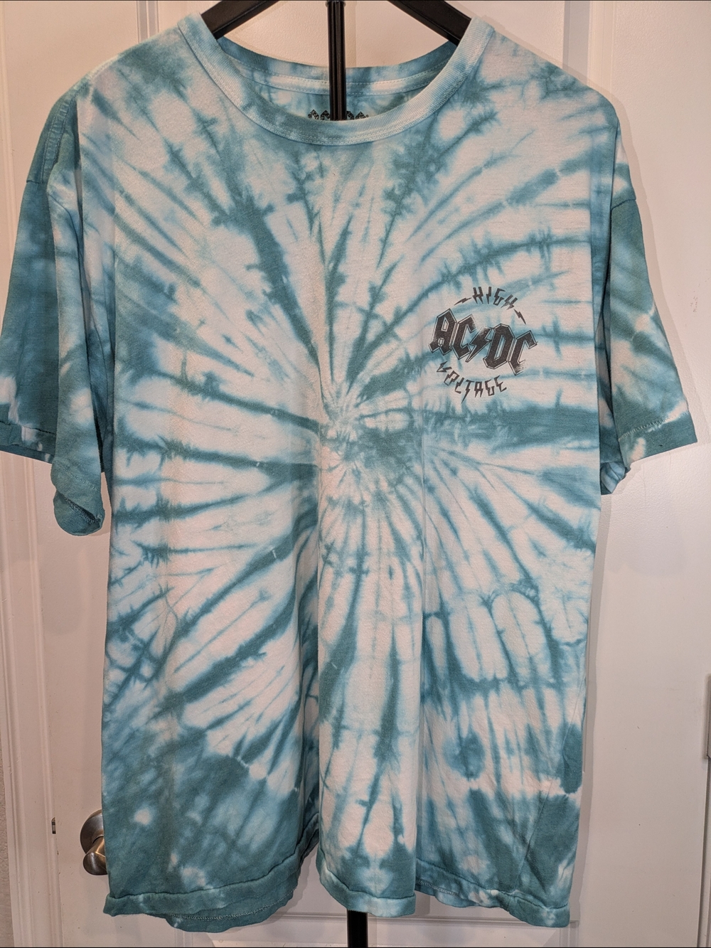 AC/DC High Voltage '76 European Tour Blue Tie Dye Band Tee Shirt Large